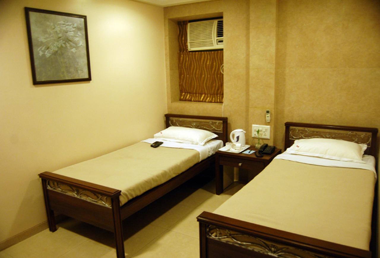 Haredia Hotel Mumbai Exterior foto
